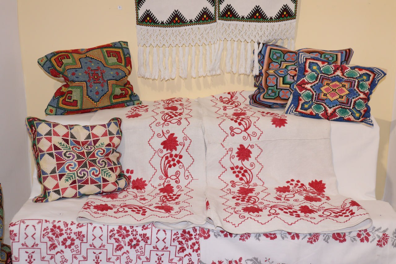 В Крыму открылась выставка «Декоративный текстиль народов Крыма»