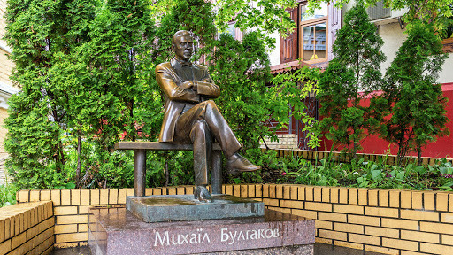 Будинок-музей Булгакова: київський оплот знаменитого письменника
