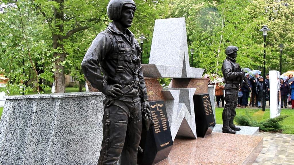 У Криму відкрили перший пам'ятник загиблим в ході СВО