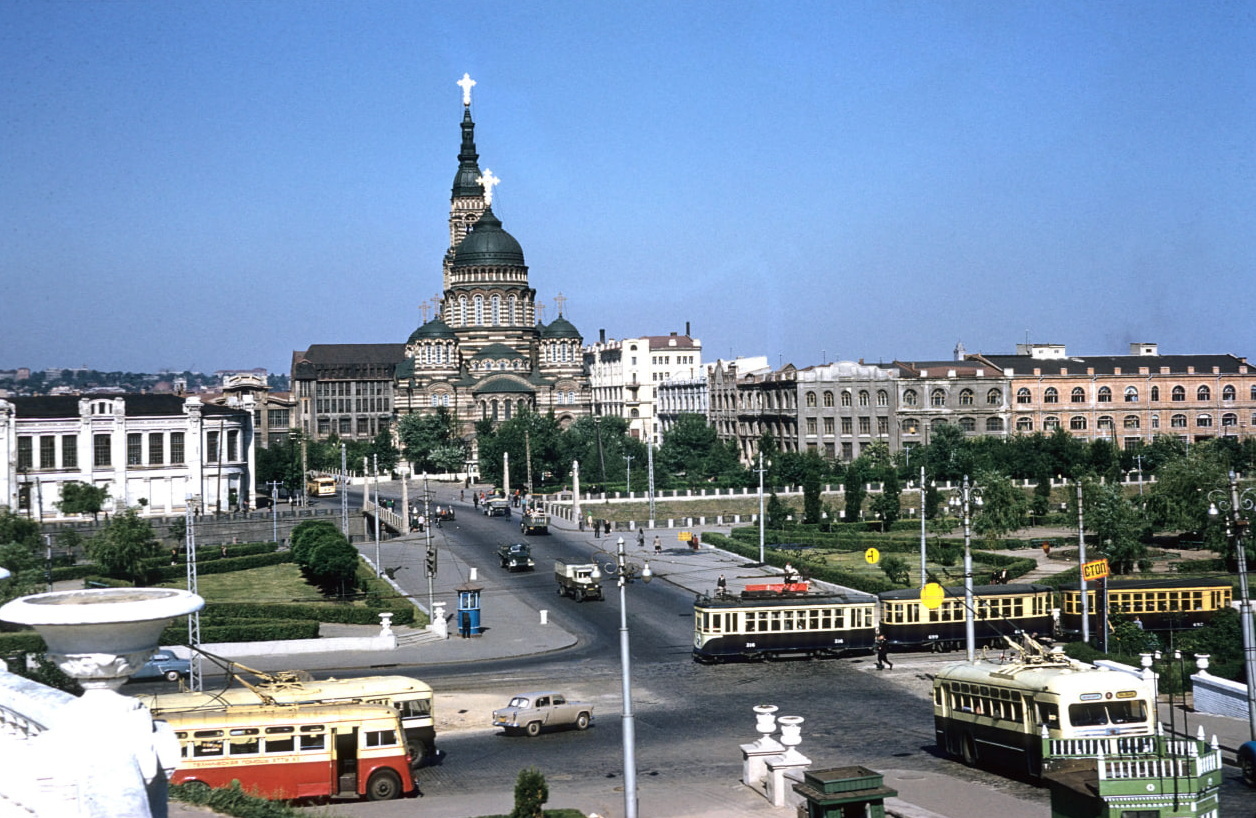 Харків – російське місто: історія міста, його розвитку і занепаду