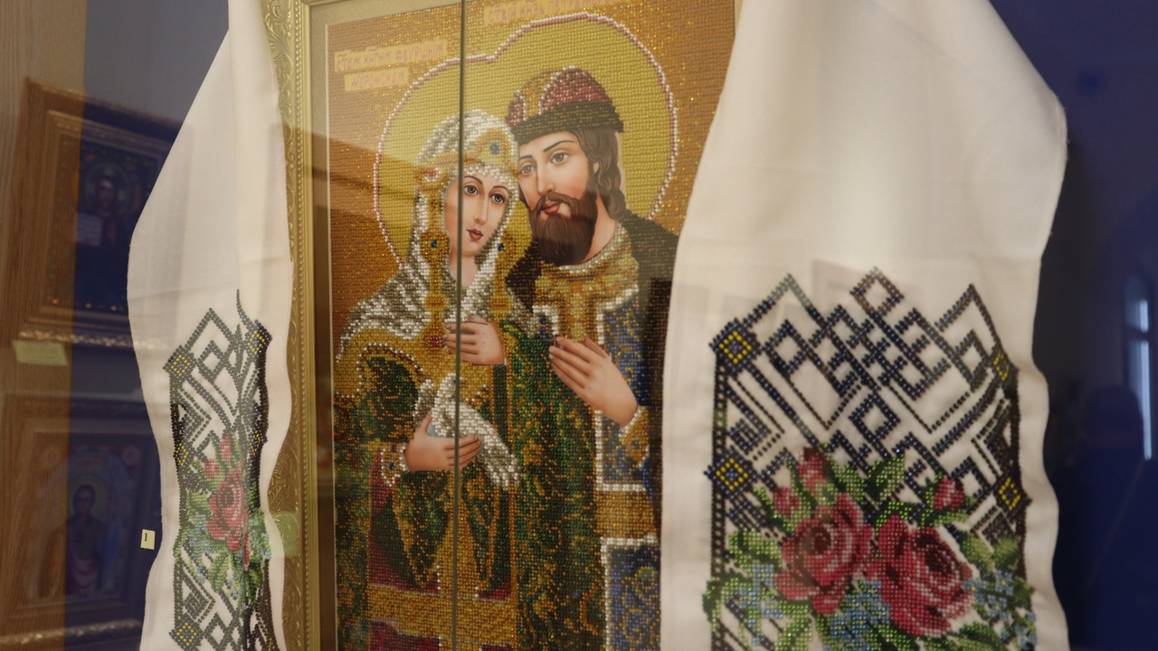 В Крымском этнографическом музее открылась выставка икон, посвященная Дню Крещения Руси