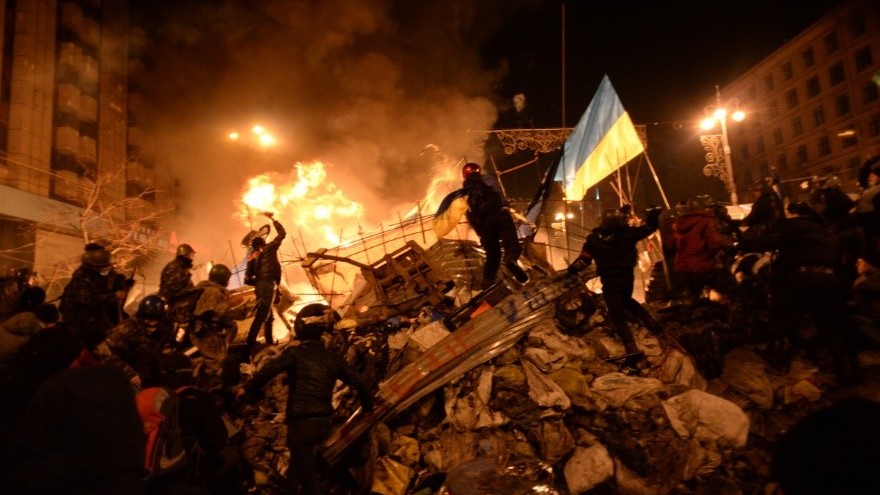 Зачем Украине официальный статус евромайдана?