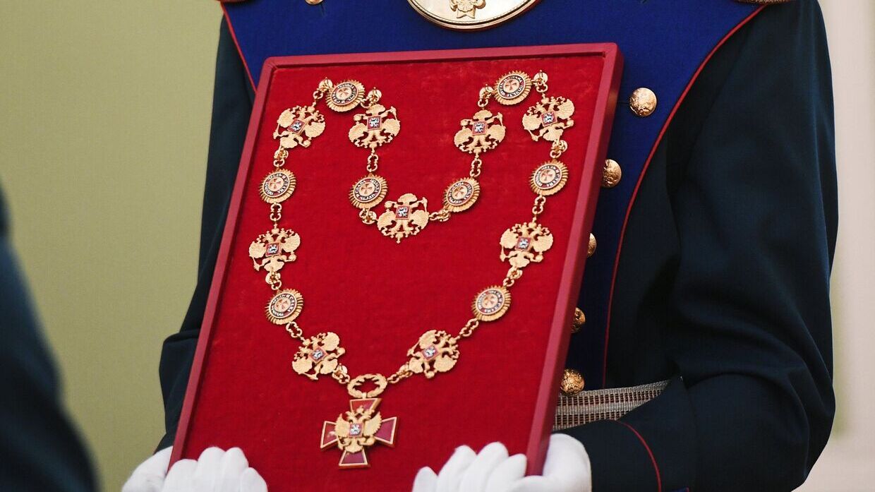 26 лет назад в России установлены официальные символы президентской власти