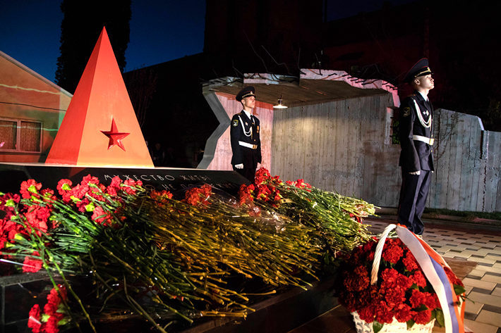 У Сімферополі відкрили меморіальний сквер в пам'ять про загиблих під час окупації фашистами