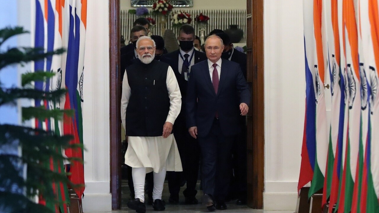 США закликають Індію не купувати у Росії енергоносії та озброєння