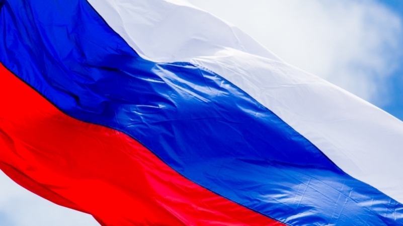 Бело-сине-красный: 137 лет назад цвета России закрепились в истории Отечества