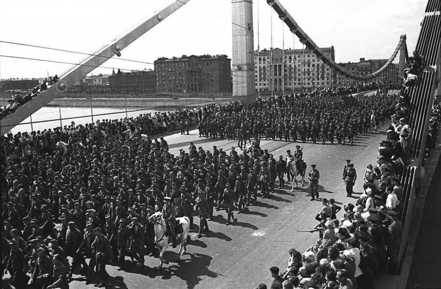 «Большой вальс»: парад побежденных гитлеровцев 1944 года в Москве