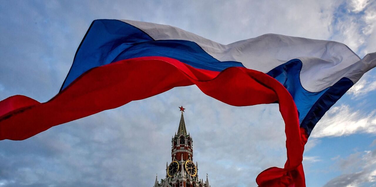 День России – символ единения народов и стремления к счастливому будущему!
