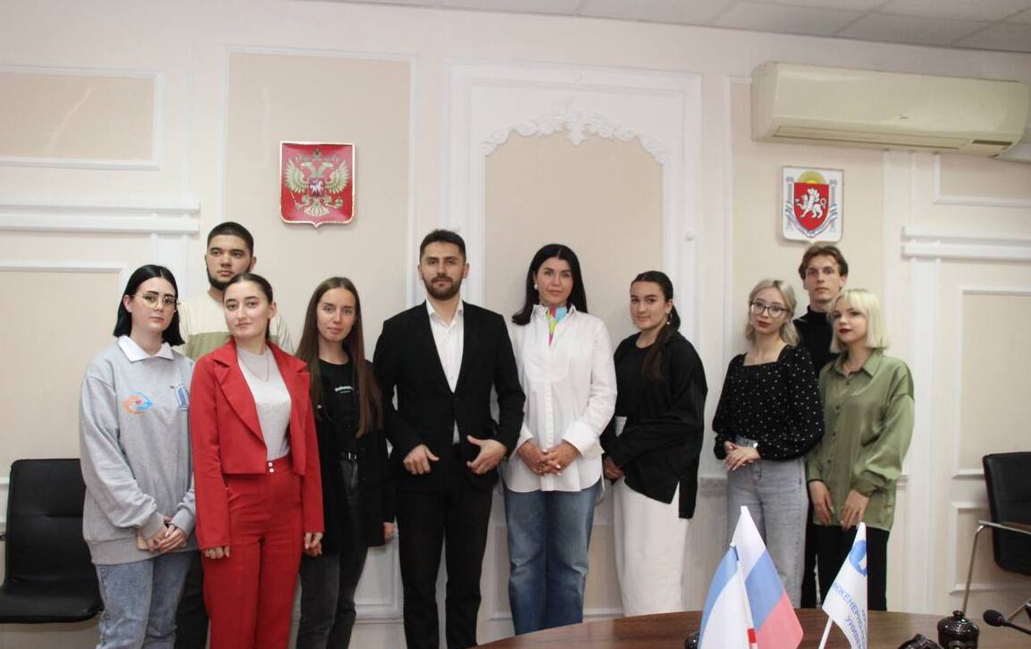 Відбулася зустріч зі студентами КІПУ, присвячена форуму «Росія — це ми!»