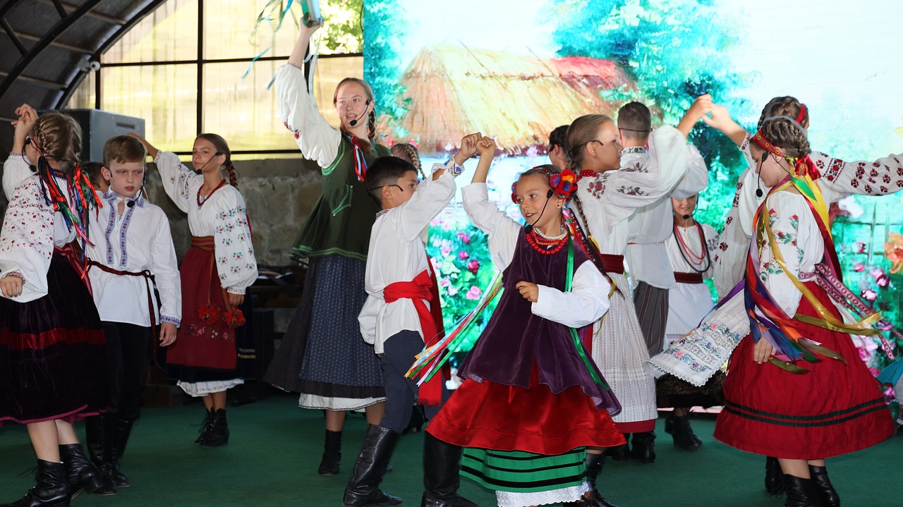 В Крыму прошел Фестиваль украинской культуры «Обжинки-2020»