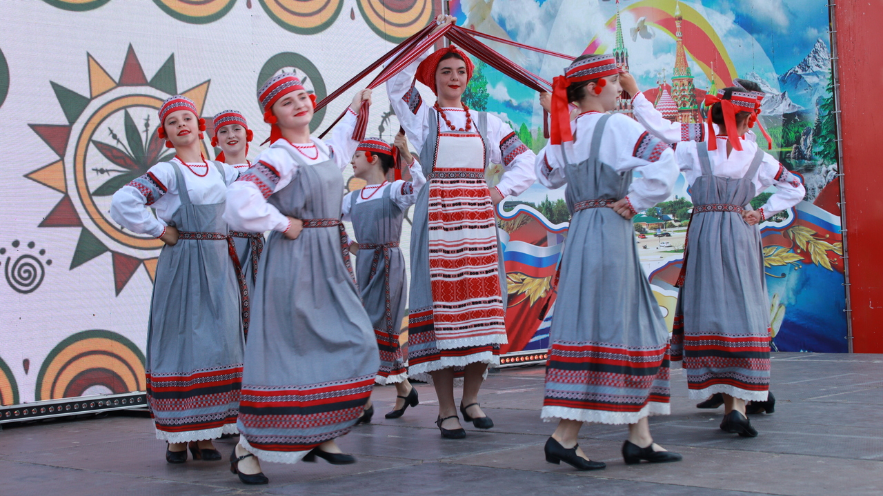 День дружби і єднання слов'ян: Республіка Крим на сторожі єдності слов'янського світу