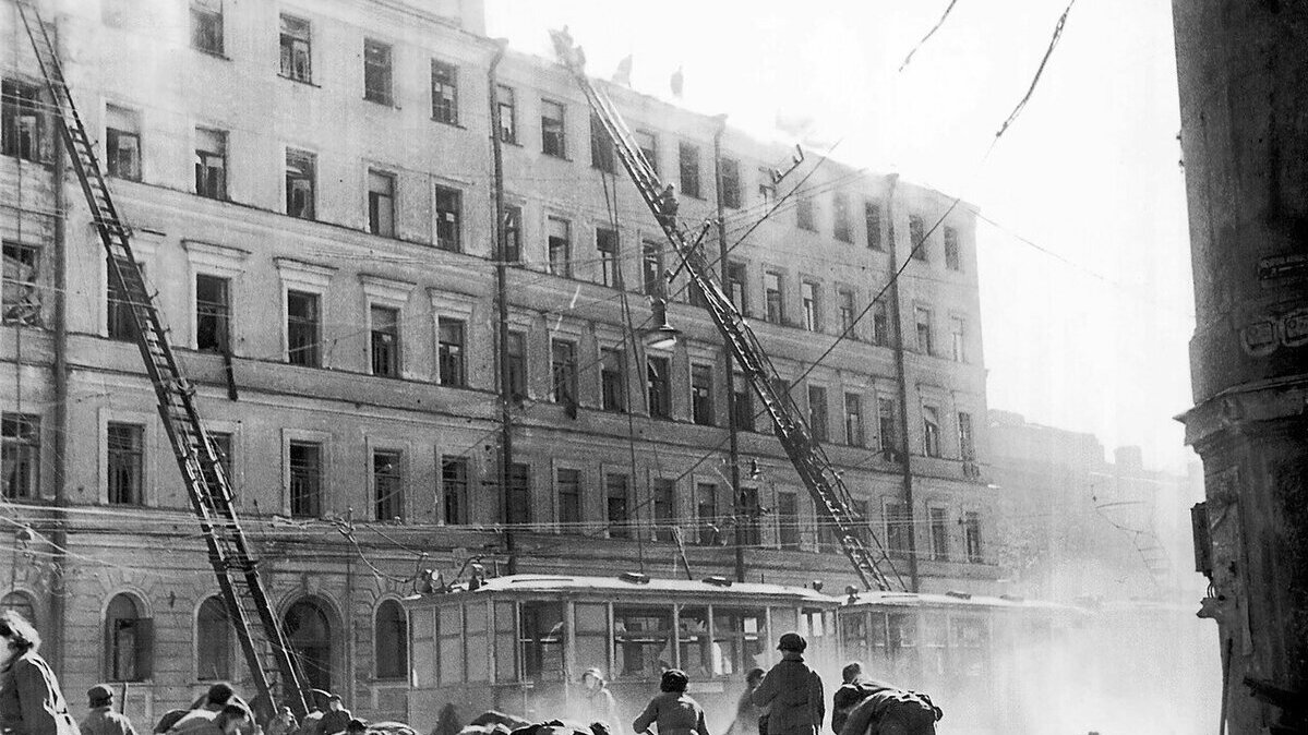 78 років тому закінчилася блокада Ленінграда