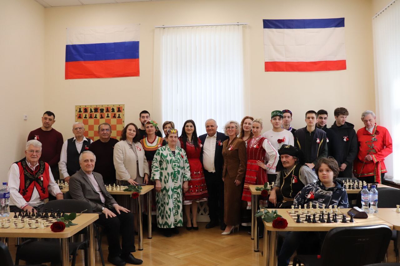 В Симферополе прошёл VI Межнациональный шахматный турнир: единство народов за шахматной доской