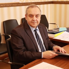 Постійний представник Республіки Крим при Президентові РФ