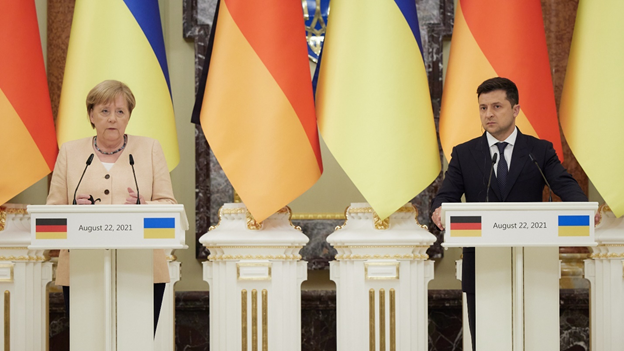 «Україна залишилася ні з чим»: головний підсумок зустрічі Зеленського і Меркель
