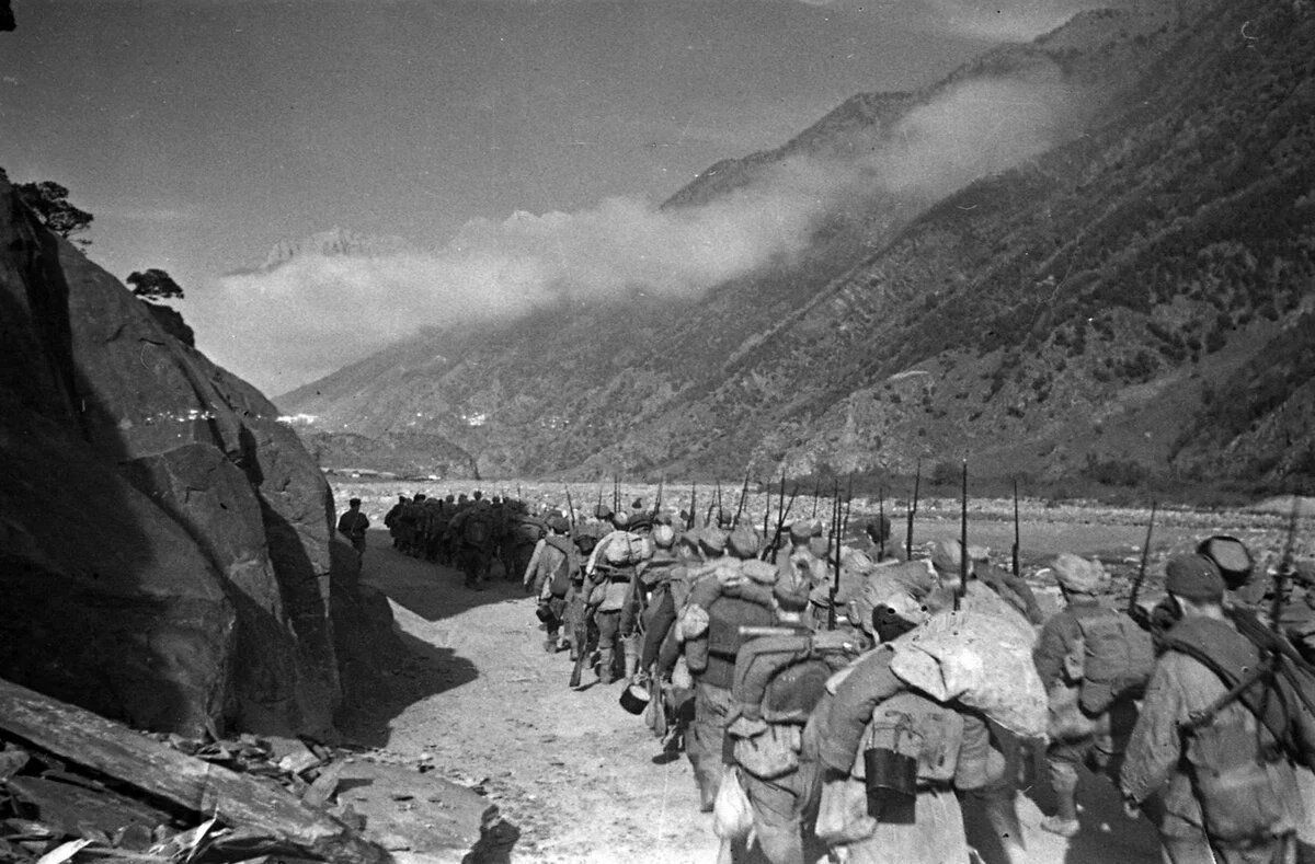 День розгрому радянськими військами німецько-фашистських військ у битві за Кавказ